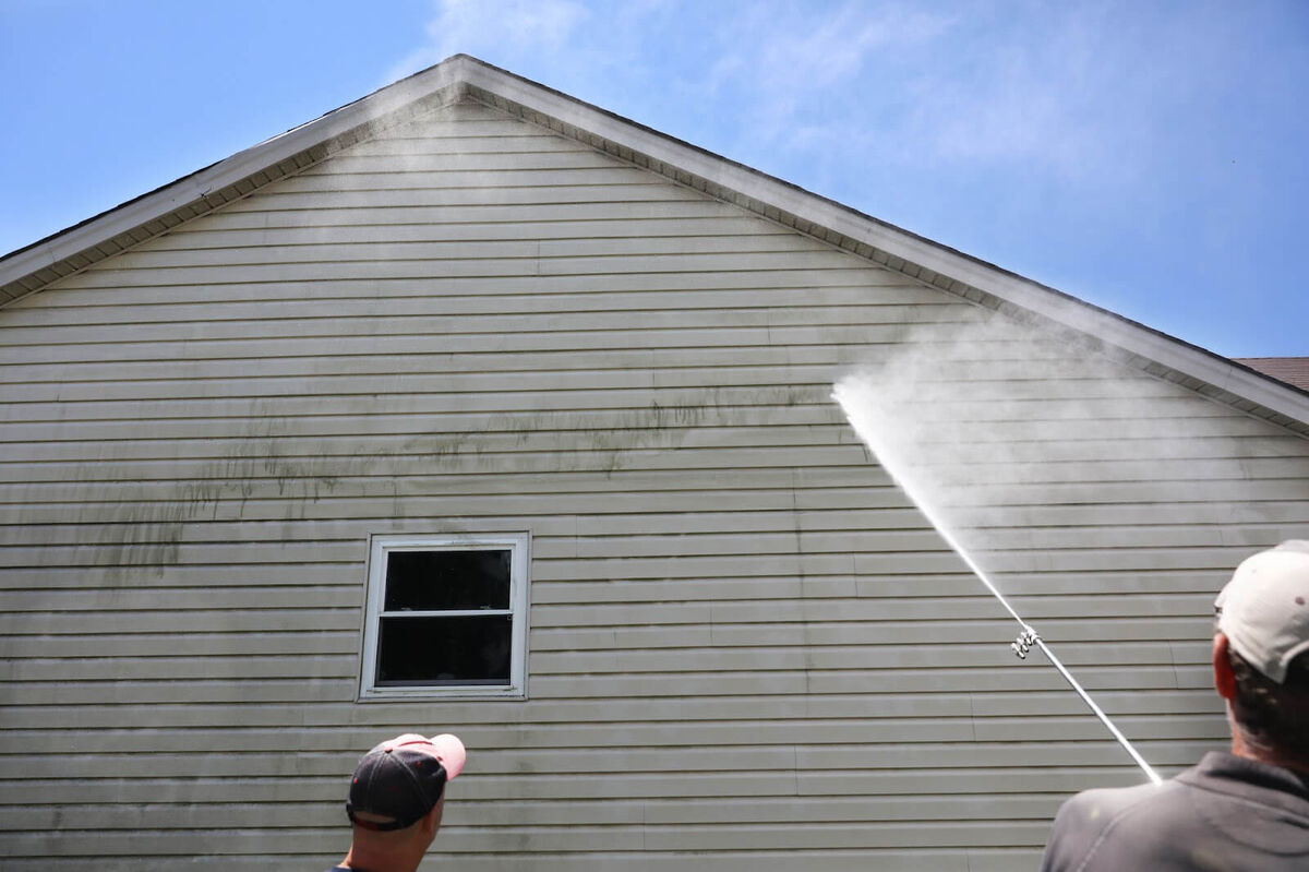 Benefits-of-Professional-Power-Washing-Before-Painting-in-Vienna-VA